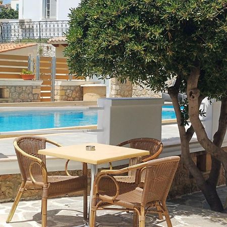 Villa Margarita Spetses Town Екстер'єр фото