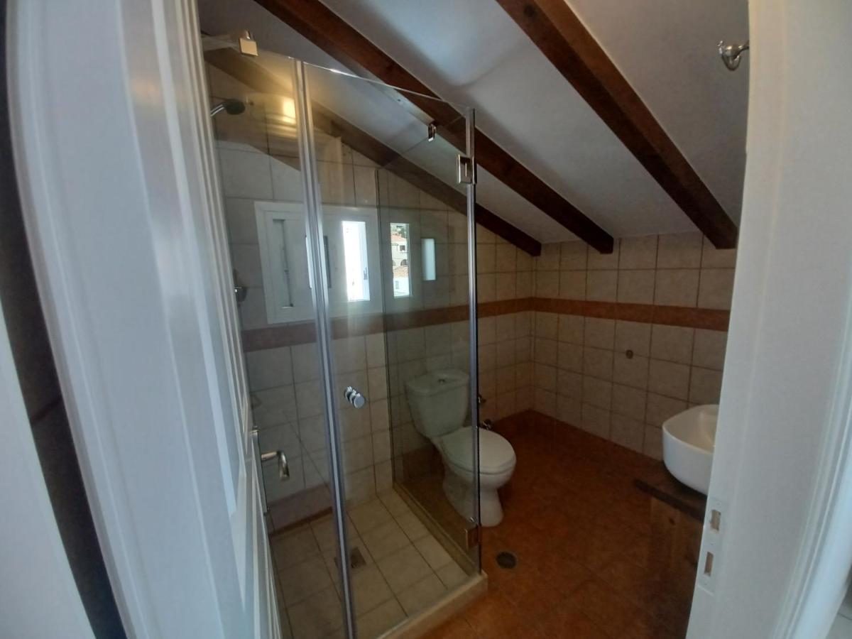 Villa Margarita Spetses Town Екстер'єр фото