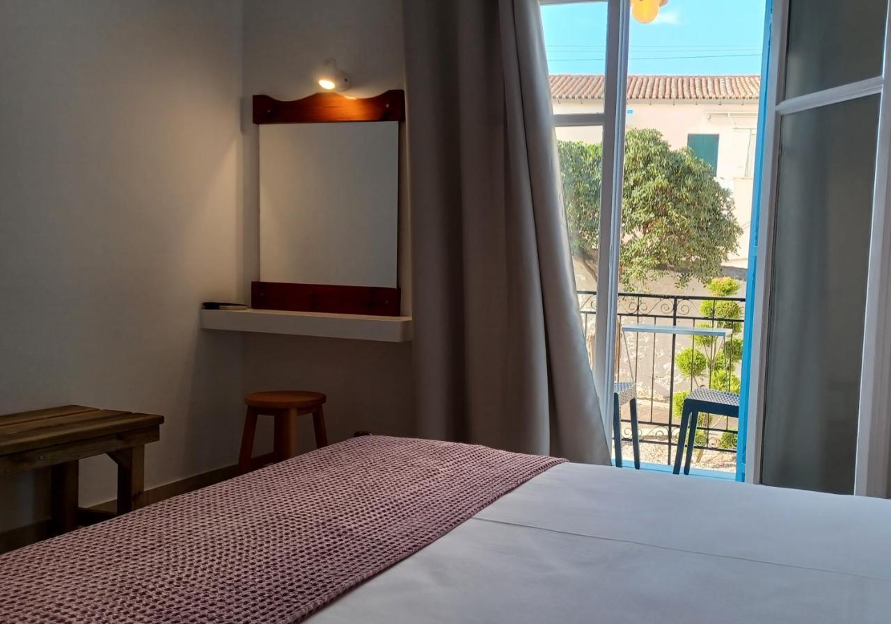 Villa Margarita Spetses Town Екстер'єр фото