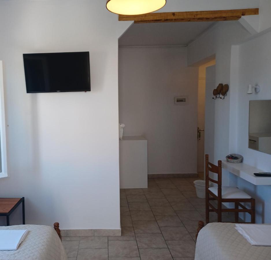 Villa Margarita Spetses Town Екстер'єр фото