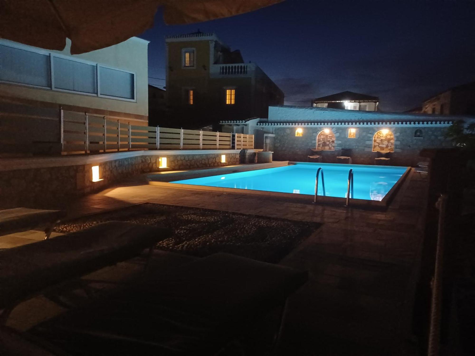 Villa Margarita Spetses Town Екстер'єр фото